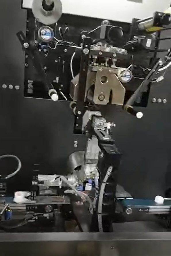 自动瓶盖热转印机